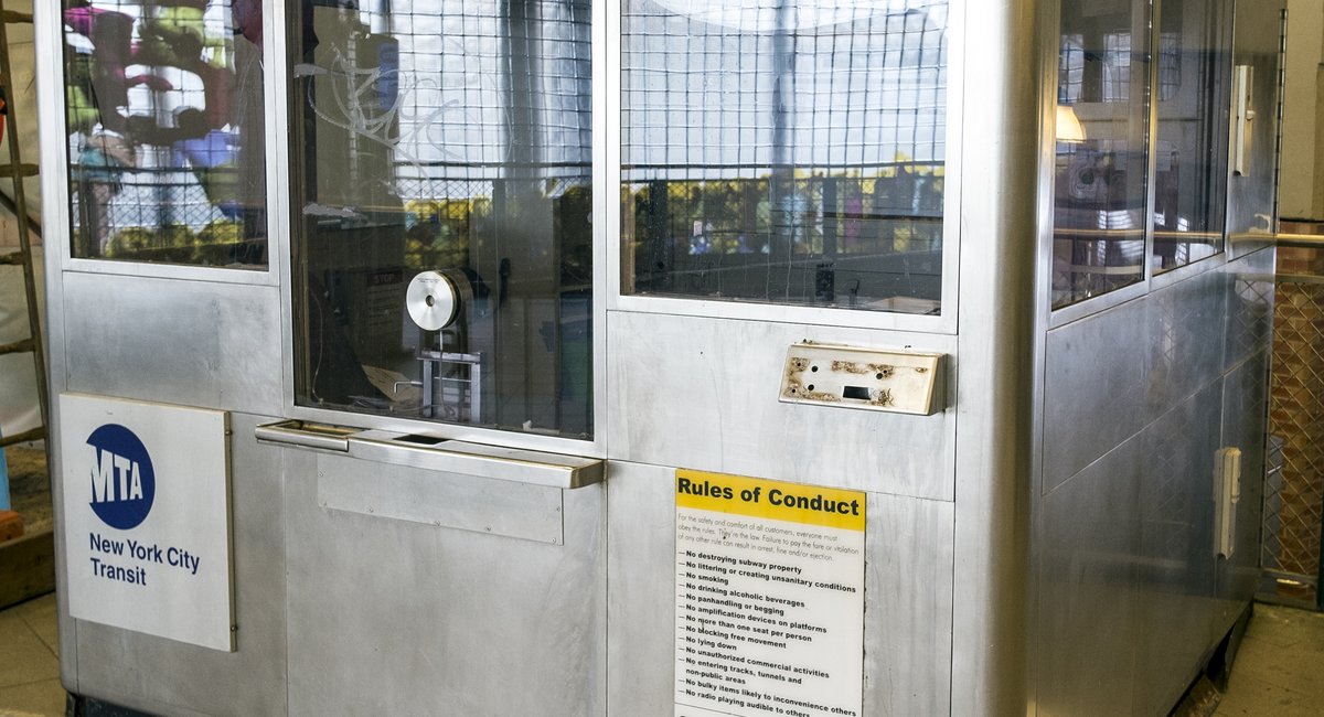 MTA loses bid to eliminate mandatory staffing of subway token booths