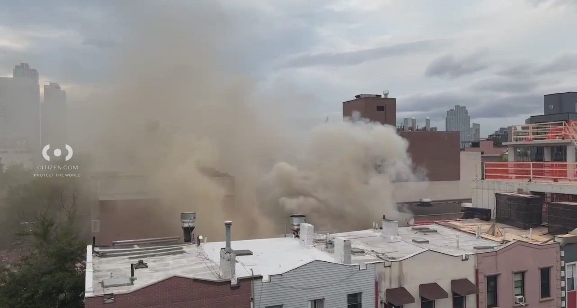 News 12 | Brooklyn | 4 Alarm Blaze Rips Through Williamsburg Restaurant Leads To Partial Collapse
