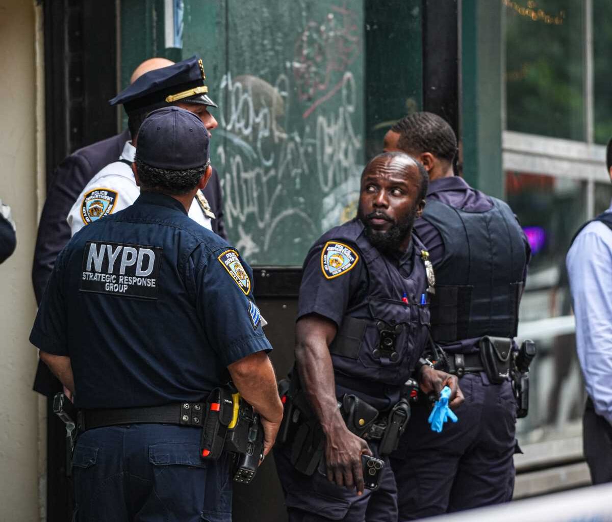 Queens shooting leaves 14-year-old boy fighting for his life, cops say