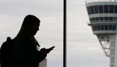 New York airport operations resume after disruptions across Northeast due to technical problems