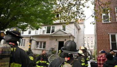 Brooklyn firefighters battle three separate fires Friday morning • Brooklyn Paper
