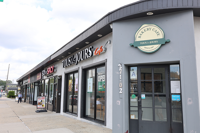 Sobel of RIPCO Real Estate signs Redefine Meals as newest tenant at New Hyde Park Place : NYREJ