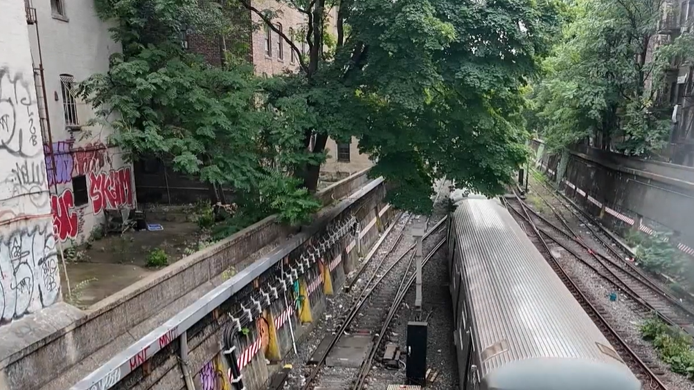 News 12 | Bronx | Mta Prepares For Weekend Storm As Wind Raises Concerns For Outdoor Subway Tracks