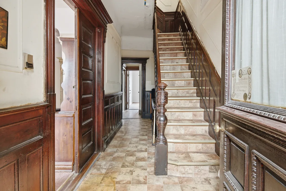 entry hall with wainscoting