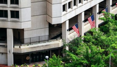 Embarrassing Breach at F.B.I. Fuels Fears of Harm to Its Employees