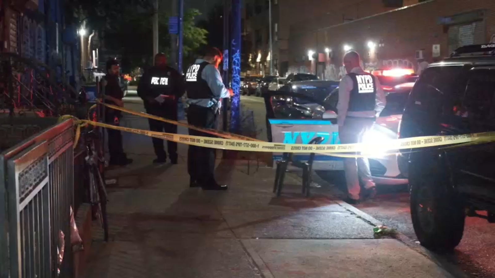 Man beaten to death on Brooklyn street in Bushwick; suspect sought