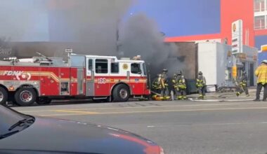 Coney Island auto body shop fire injures 5 FDNY firefighters