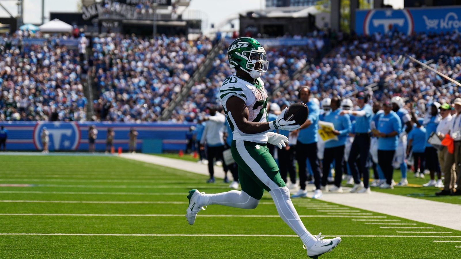 New York Jets win opener against the Tennessee Titans, 23-10