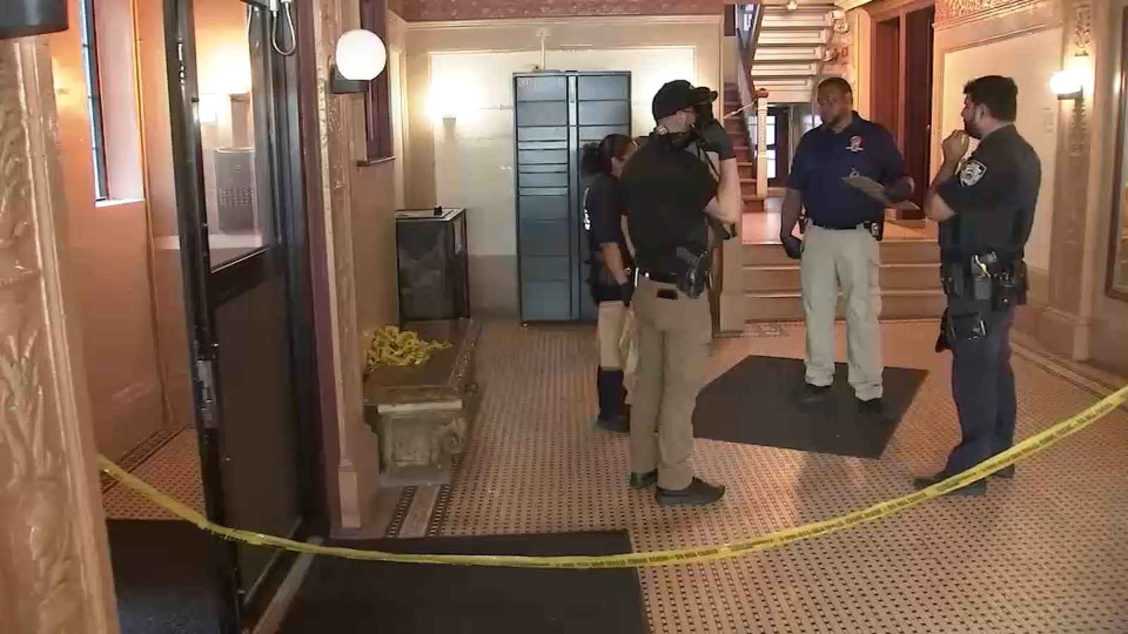 59-year-old woman found dead in Bay Ridge, Brooklyn apartment, death deemed suspicious, police say