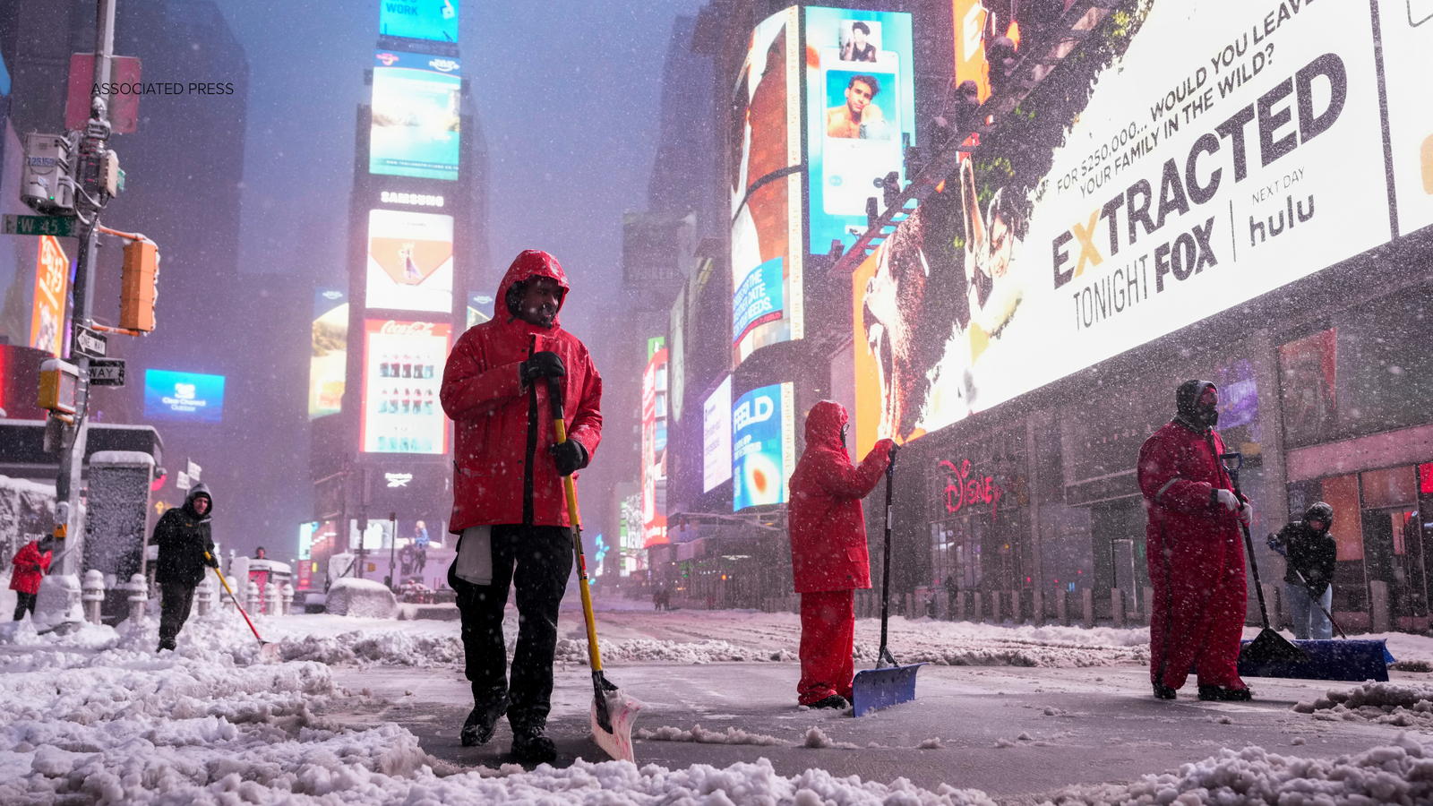NYC Mayor Zohran Mamdani boosts emergency snow shoveler pay to $45 an hour