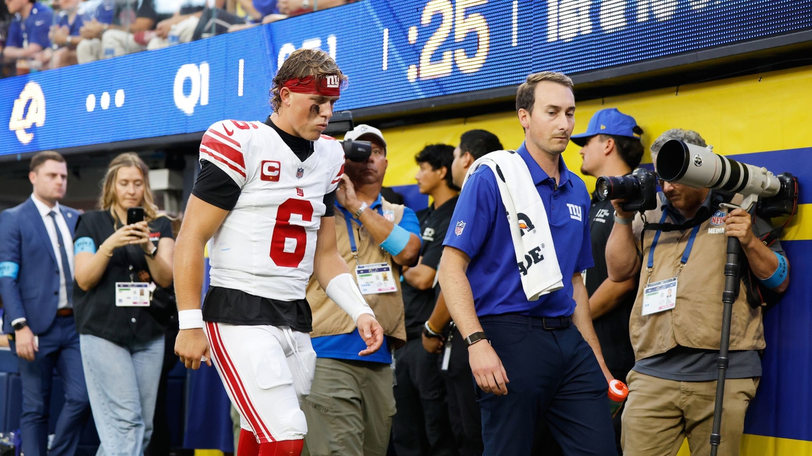 New York Giants quarterback Jaxson Dart out for extended period, sources say