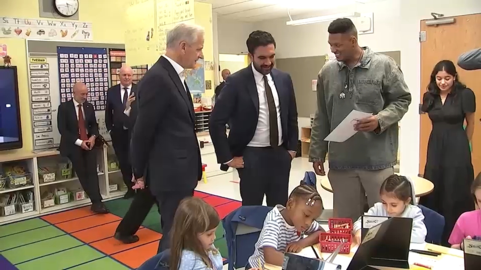 Mamdani, Norway PM Støre talk AI limits at NYC school