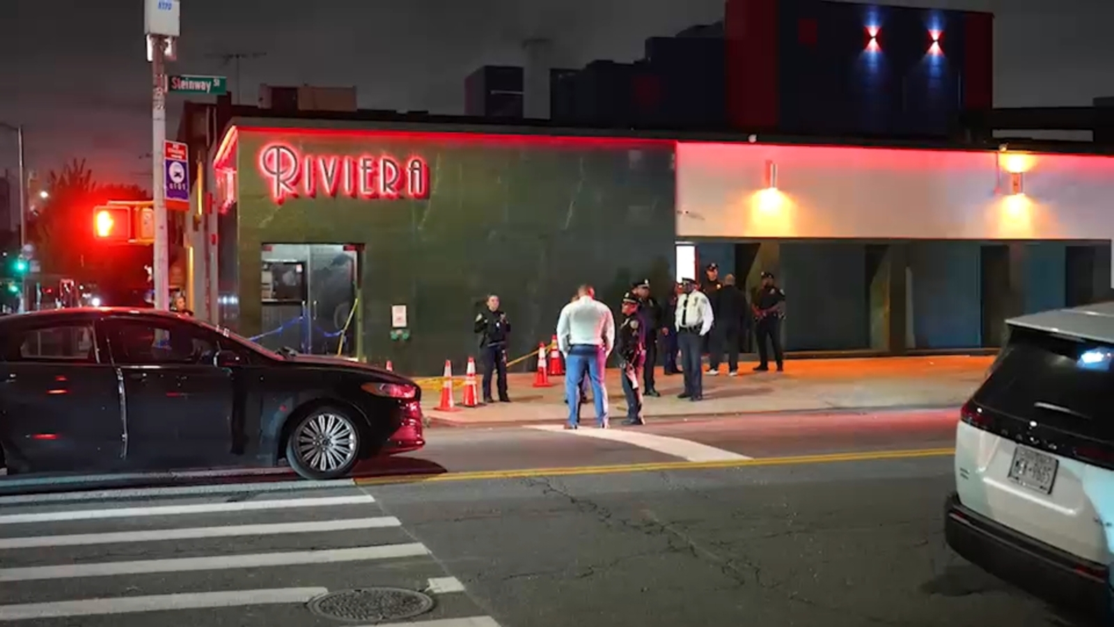 Man killed during attempted robbery outside Astoria, Queens club