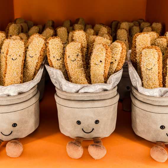 Jellycat Diner Gets a New Menu of Characters at FAO Schwarz