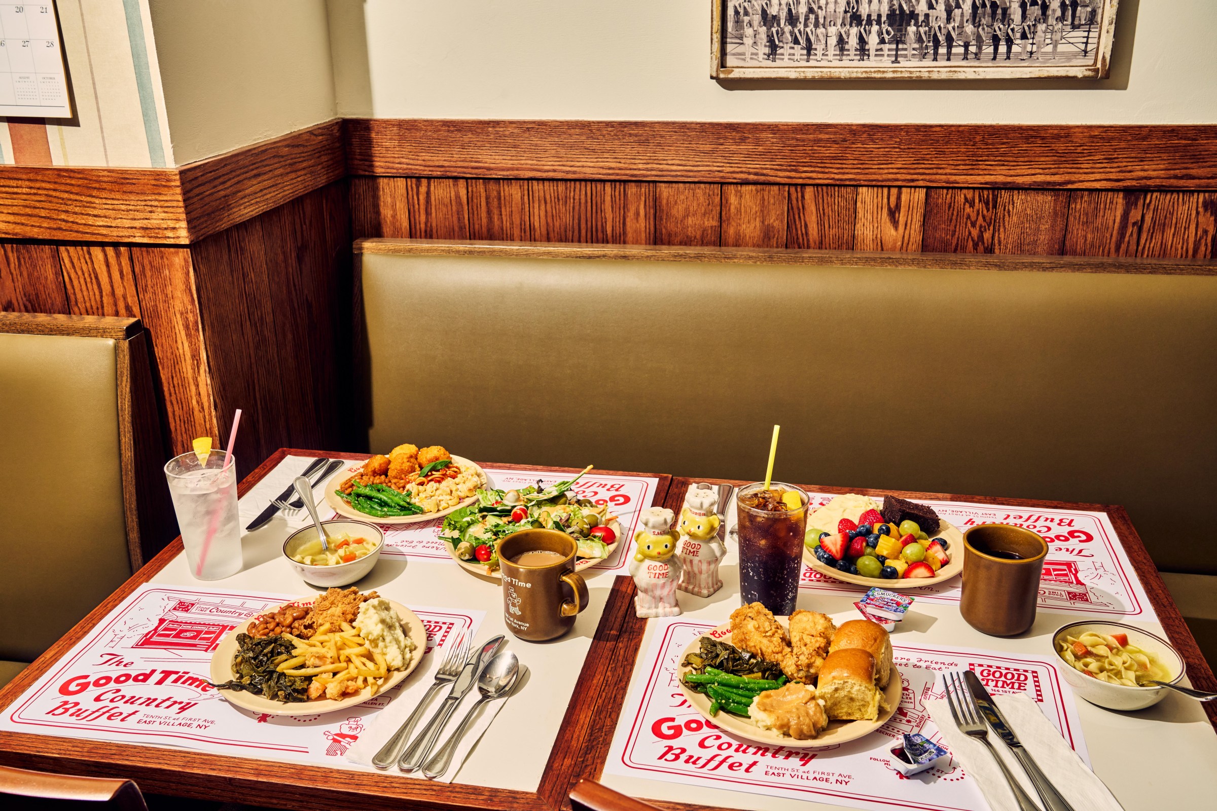 A table at Good Time Country Buffet.