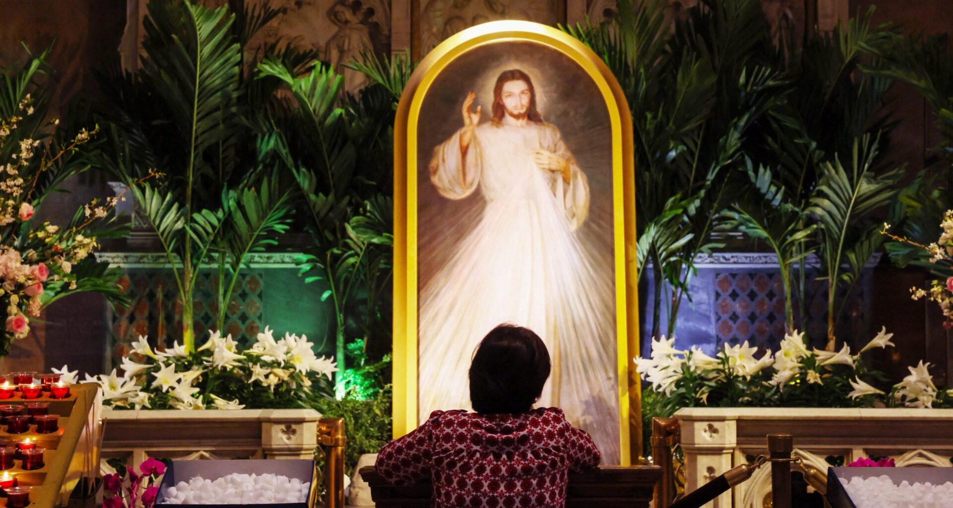 At vigil Mass on eve of 9/11, New York archbishop emphasizes healing and peace