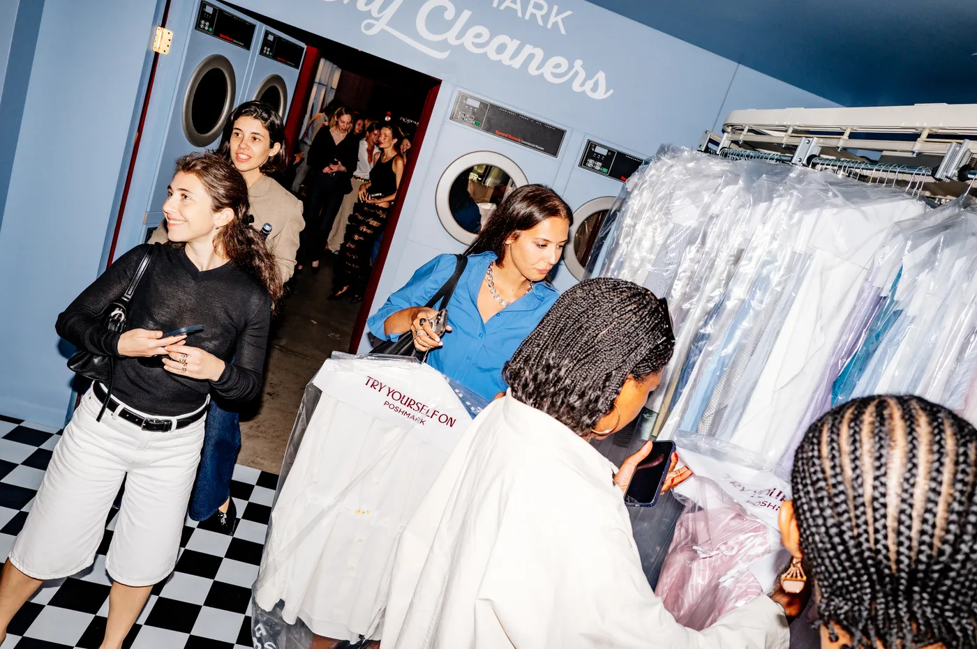 20260912_POSHMARK_SELECTS_HunterAbrams-54.jpg 20260912_POSHMARK_SELECTS_HunterAbrams-54.jpg