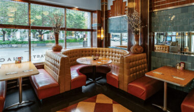 Counter Culture: New York City‘s Greatest Diners and Luncheonettes Photographs by James T. and Karla L. Murray, Text by Emma Orlow