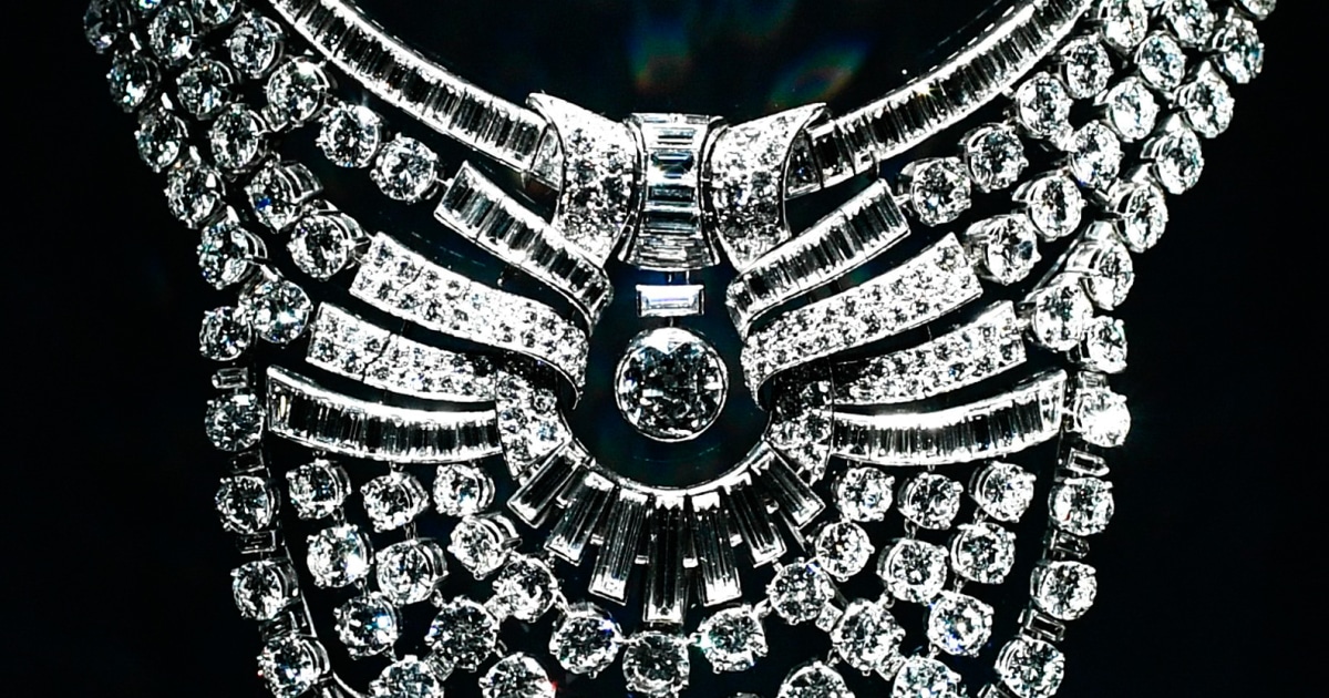 Vienna museum diamond heist: Thieves steal Queen Nazli’s $4.3M necklace