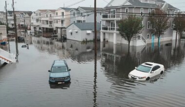 Nor’easter Live Updates: Lumbering Storm Churns Off Coast as Power Starts Coming Back On