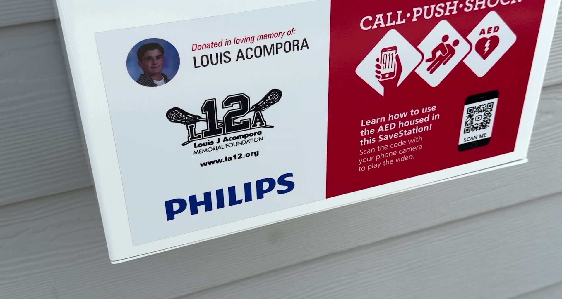 News 12 | Bronx | Farmingdale School Unveils New Aed Station Donated By Acompora Foundation