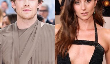 Taylor Swift's Ex Joe Alwyn, Mary Beth Barone Step Out in NYC