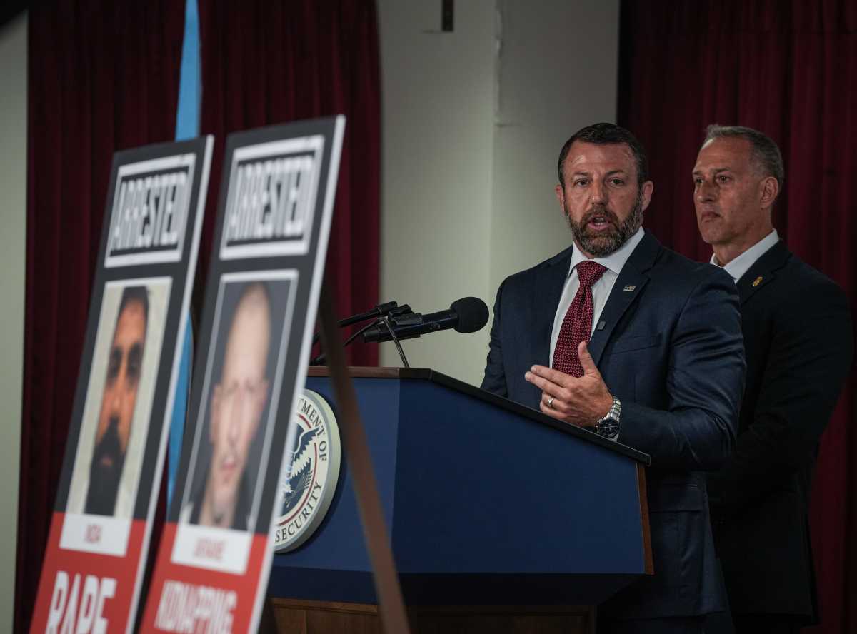 Mullin disparages New York as a ‘crime-ridden city’ while threatening surge of more ICE agents to arrest immigrants