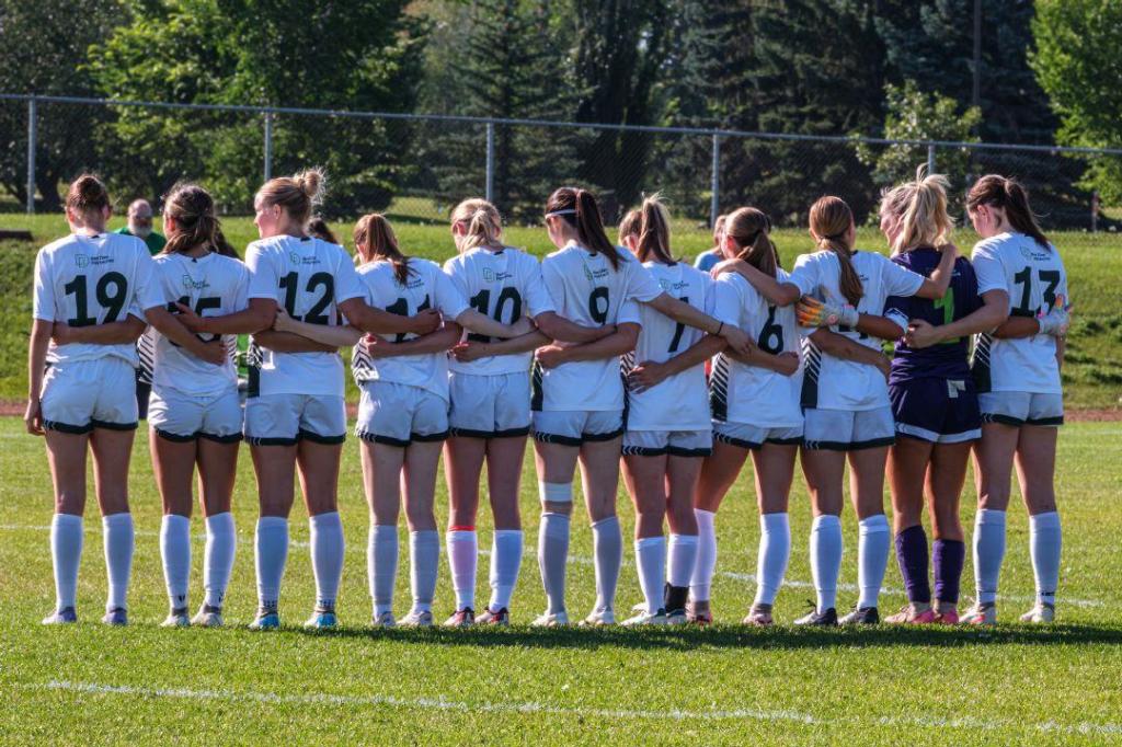 RDP Kings, Queens earn ACAC soccer wins