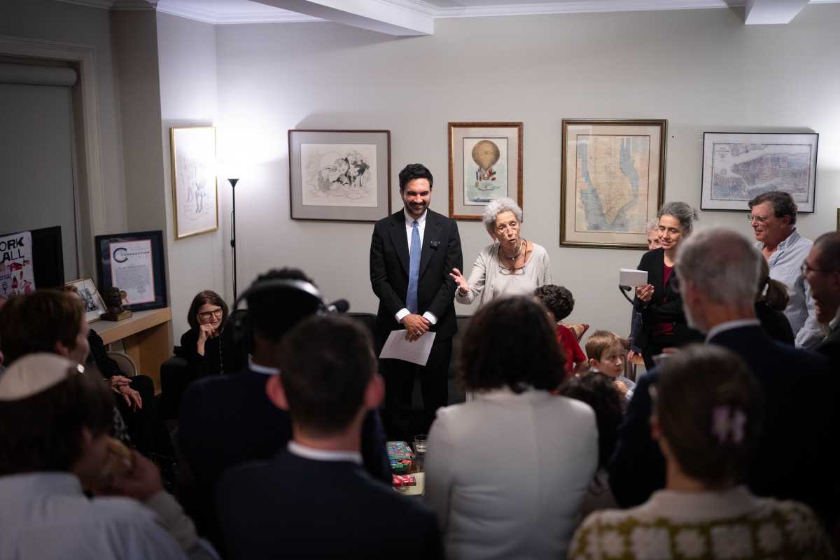Editorial | Fighting antisemitism at City Hall