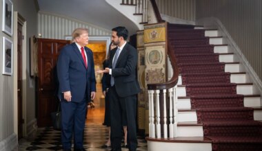 Queens men’s ‘friendship’ spoofed on SNL — Queens Daily Eagle