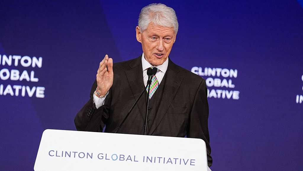Clinton urges leaders to fill aid gaps at CGI in New York