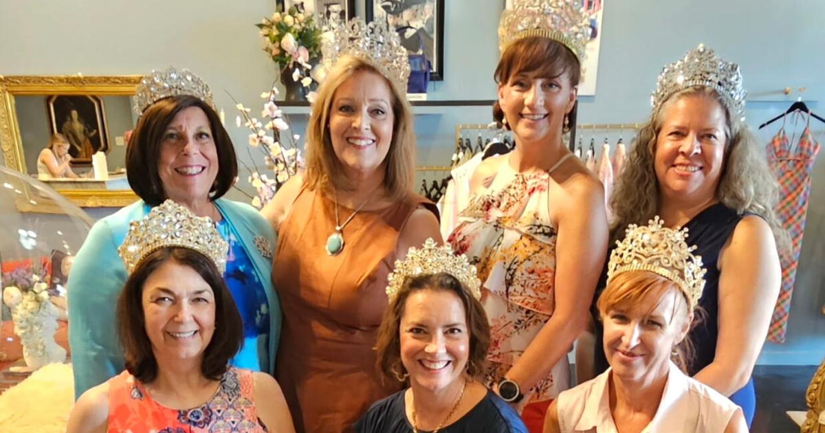 CAMAN queens gather at mid-season luncheon | Mardi Gras