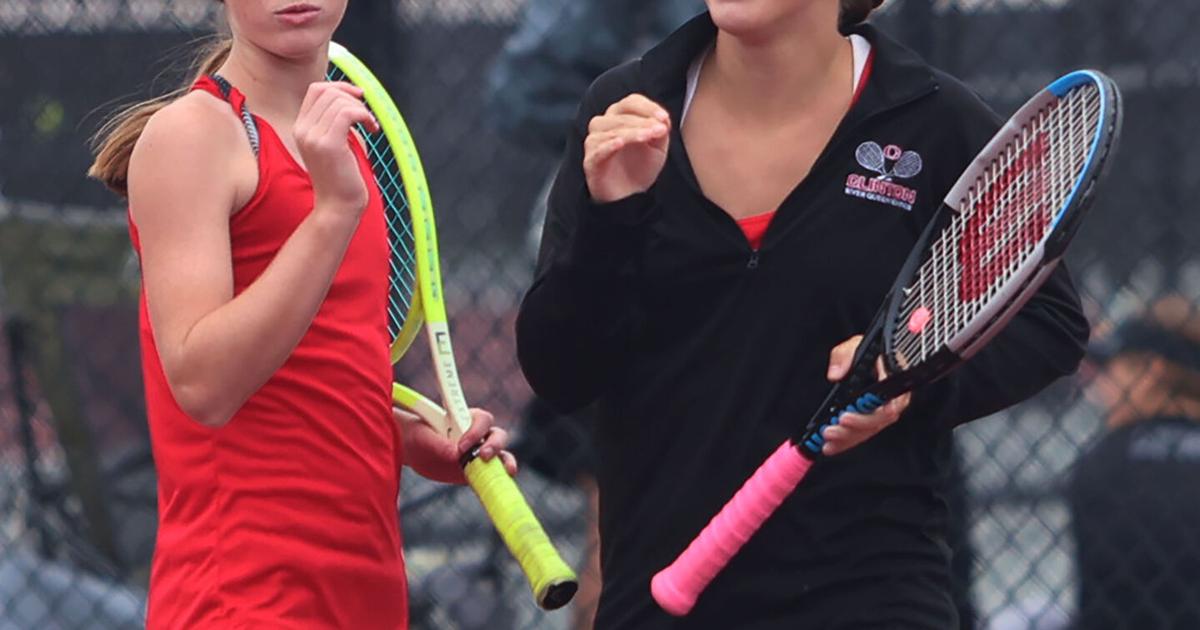 Multiple River Queens, Sabers advance to second round of MAC Tennis Championship |