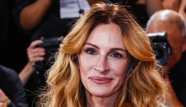 Julia Roberts debuts brand new look for New York City outing
