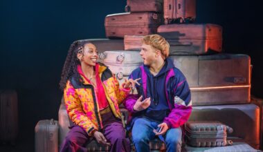 Two Strangers Carry A Cake Across New York Sets Broadway Closing Date
