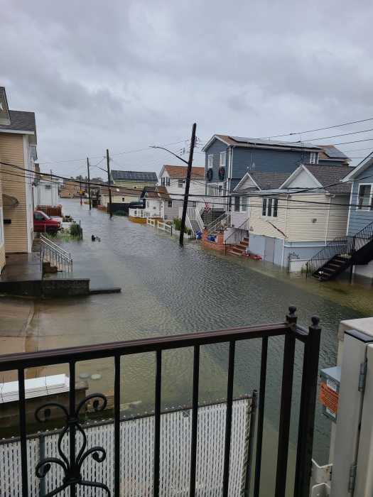 Flooding in Hamilton Beach. Photo via Denise Graffagnin-Hamilton Beach/Howard Beach High Tide Pictures Facebook.