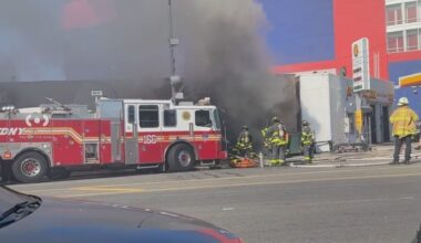 News 12 | Brooklyn | Heavy Smoke Billows Over Coney Island As Firefighters Battle Blaze