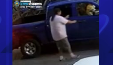 News 12 | Brooklyn | Suspects On The Run After Injuring 4 In Knifepoint Brooklyn Robbery