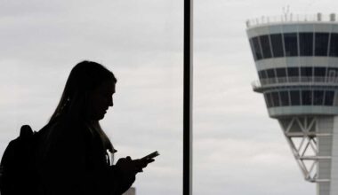 Widespread flight delays impact Vermont, New York, and New Hampshire