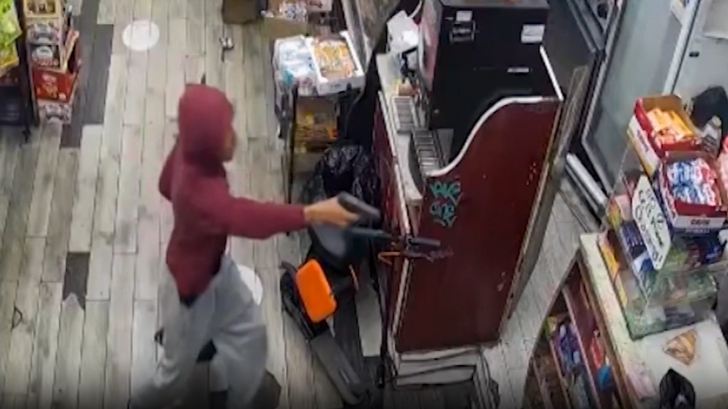 News 12 | Bronx | Accused Bronx Gunman Indicted In One Of Two Deadly Shootings