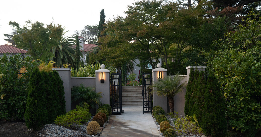 The A.I. Party House Where Networking Has a Dark Side