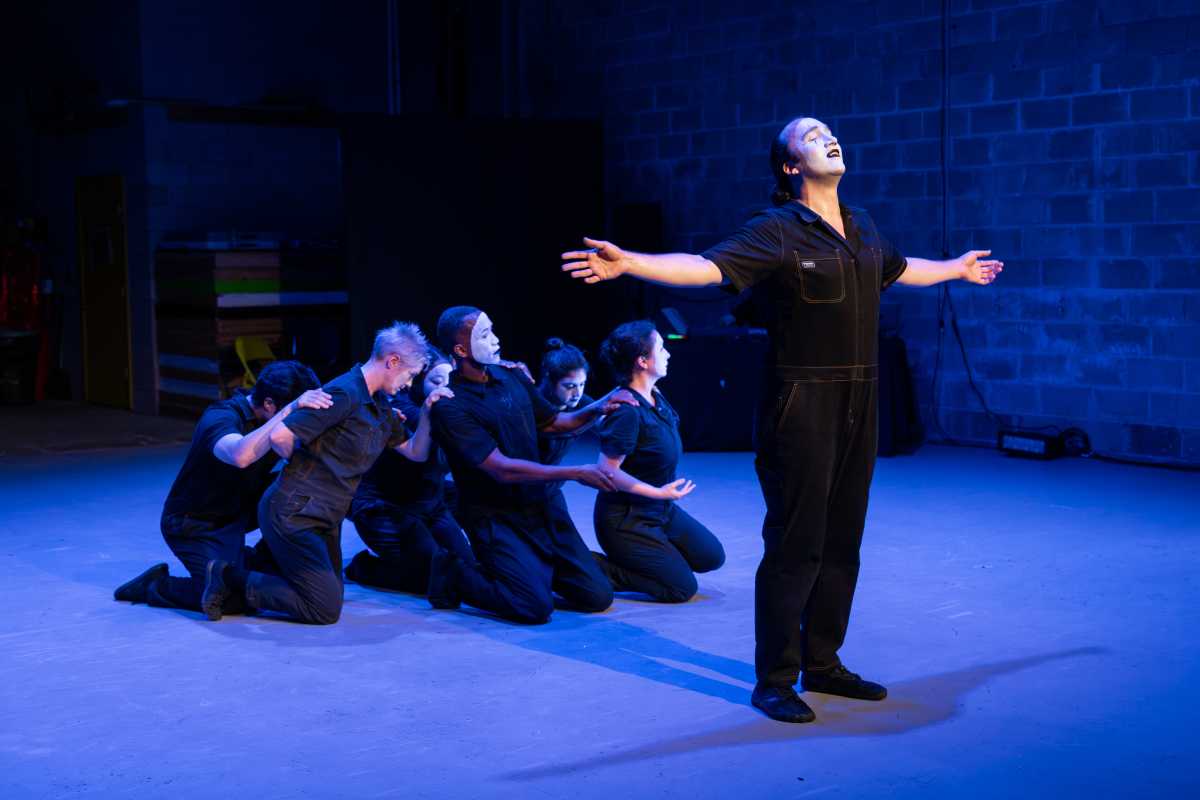 Wordless wonder: Broken Box Mime Theater brings sci-fi ‘MYTH’ to Clinton Hill • Brooklyn Paper
