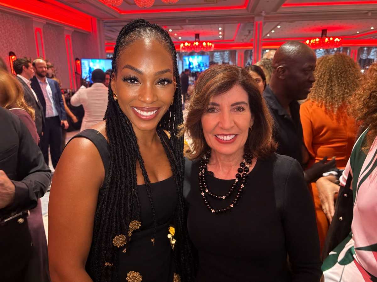 Bronx Democratic Party honors education advocate Crystal McQueen-Taylor – Bronx Times