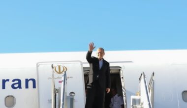 Iran working with mediators to 'break deadlock' with US in New York meetings, source says