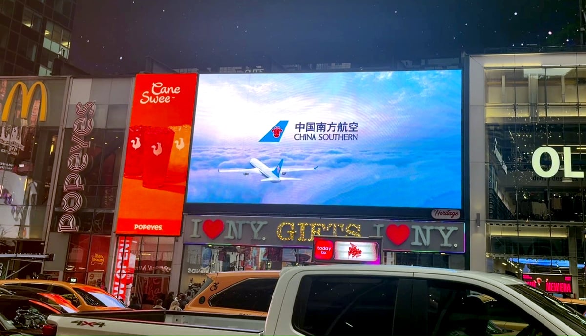 China Southern Airlines in Times Square