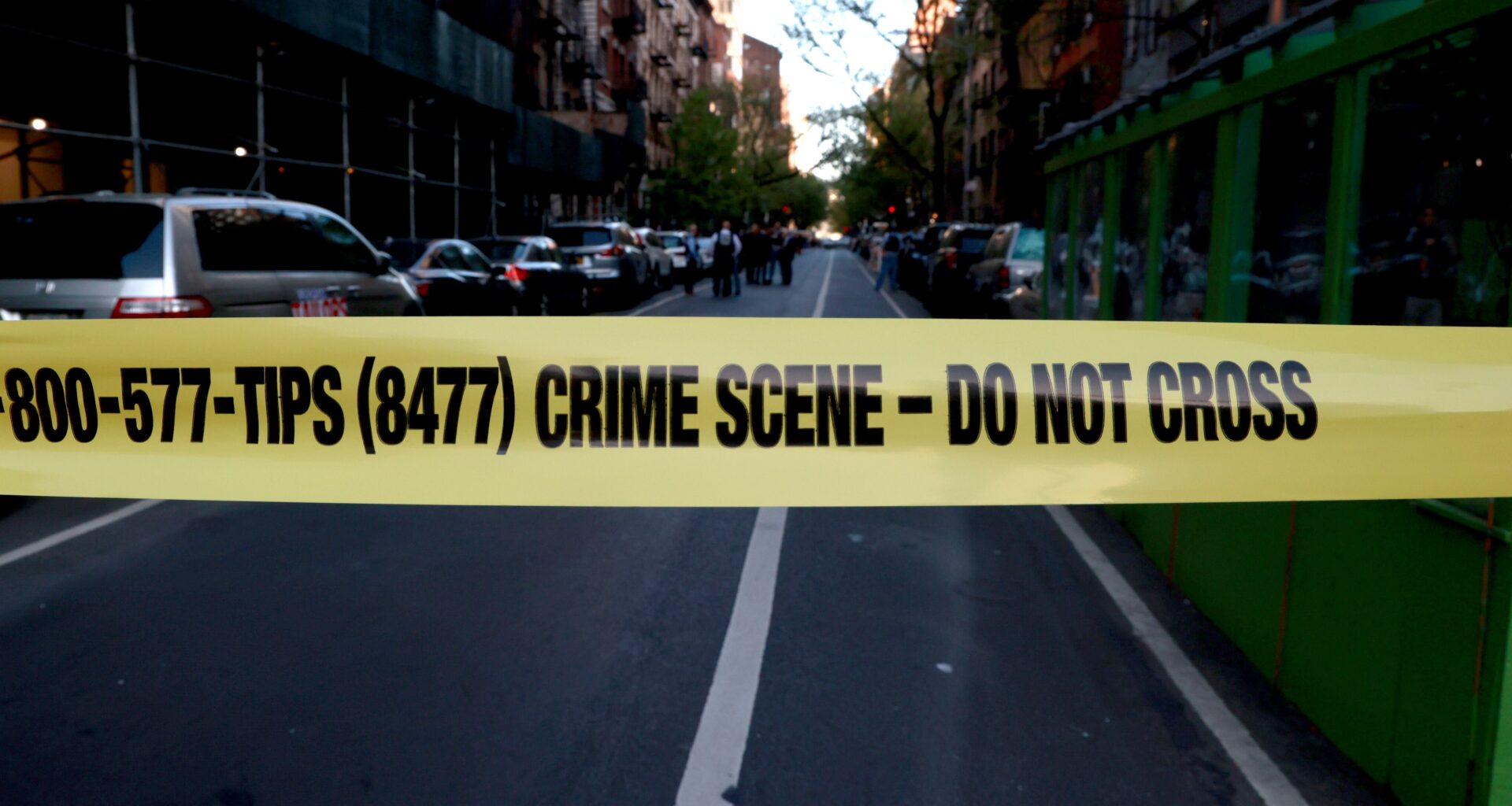 Woman randomly stabs stranger in the head after Queens road-rage incident