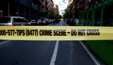 Woman randomly stabs stranger in the head after Queens road-rage incident