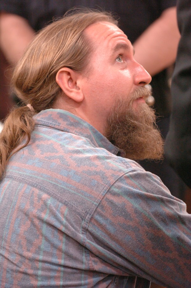 Daniel Rakowitz reacting as the verdict is read at Manhattan Supreme Court in 2004. (Bryan Smith for New York Daily News)