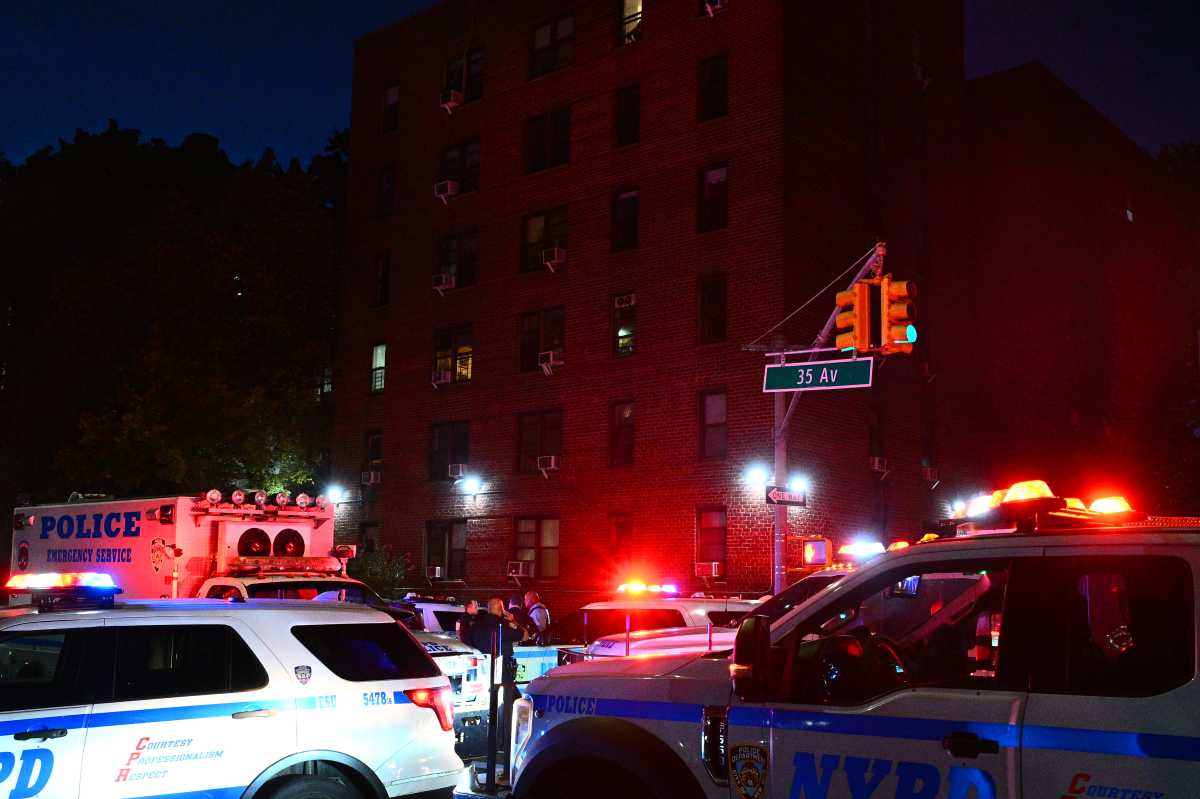 Police from the 115th Precinct and ESU responded to a East Elmhurst apartment building after an allegedly armed man barricaded himself inside one of the units on Friday evening.