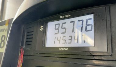 Record diesel prices set to climb past $6 a gallon